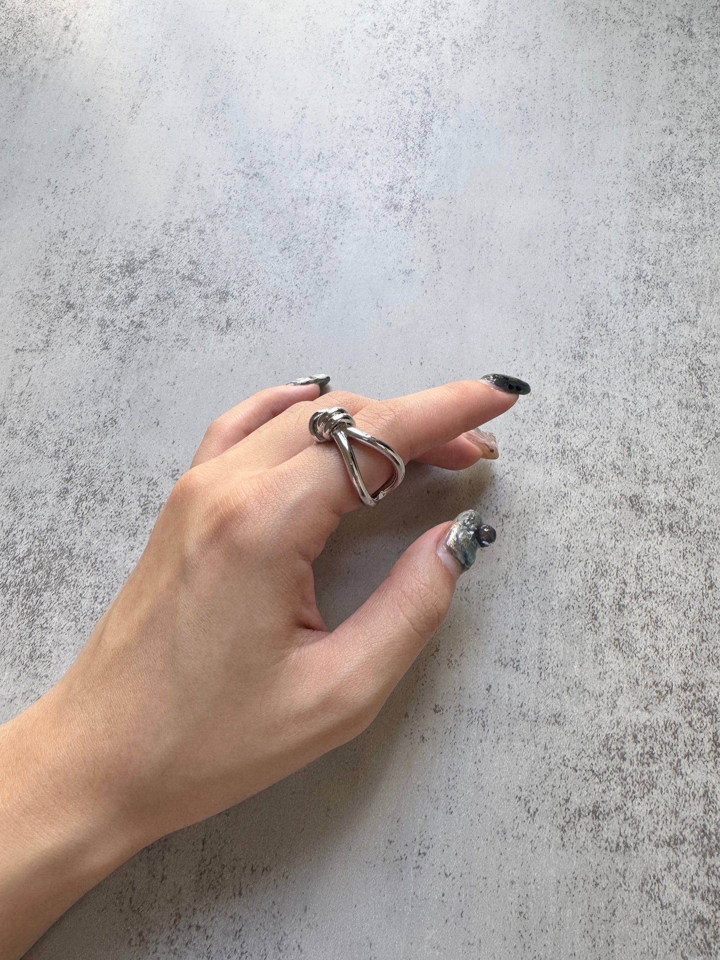 推！交叉線條RING