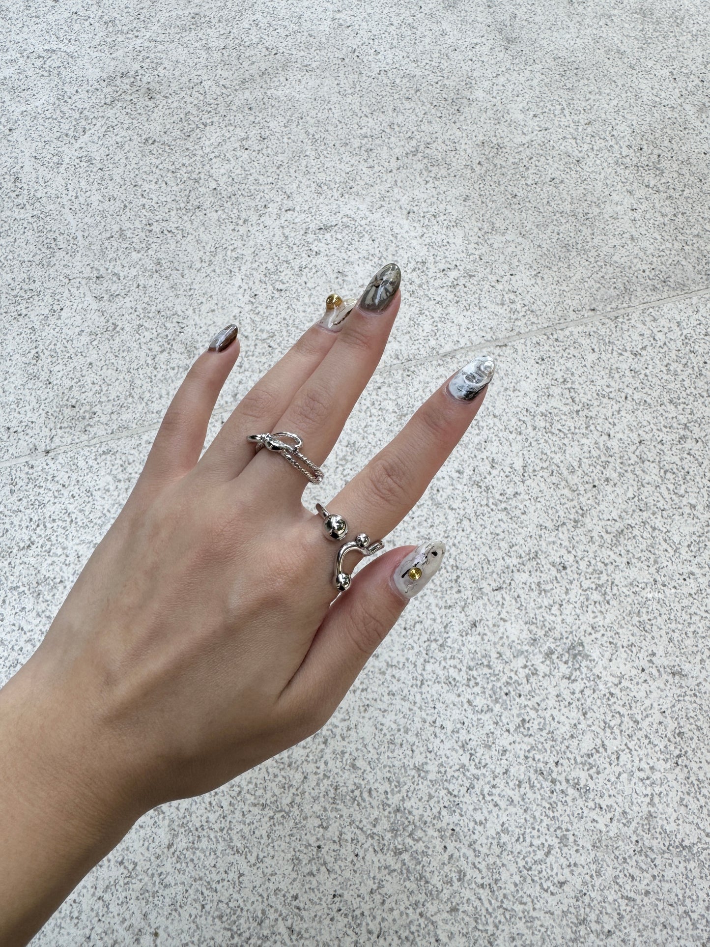 搞怪線條點點RING