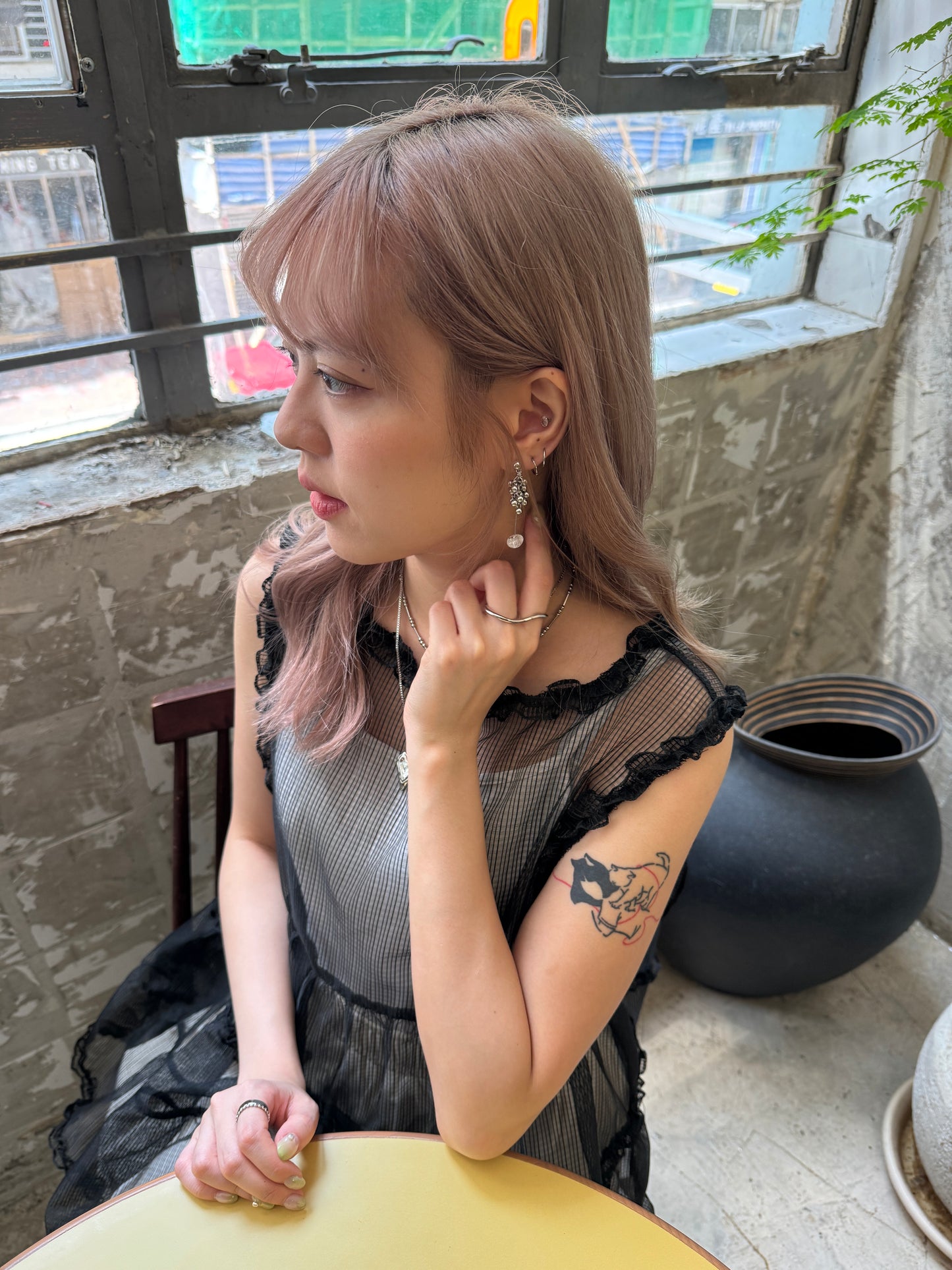 現貨⸜ ♡ ⸝層次扣扣珍珠吊鏈EARCUFF