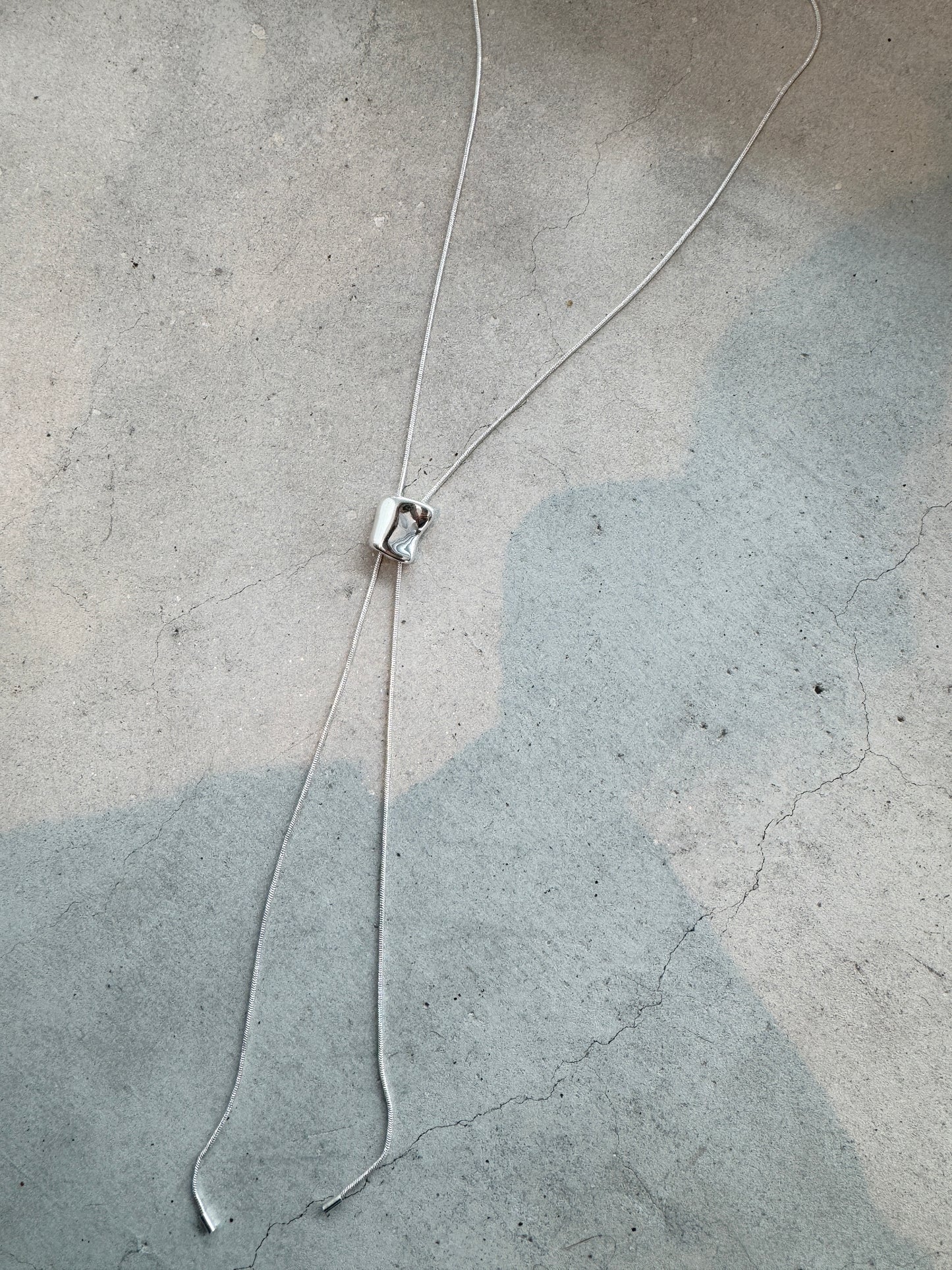 必買～方扣氣質感長頸鏈