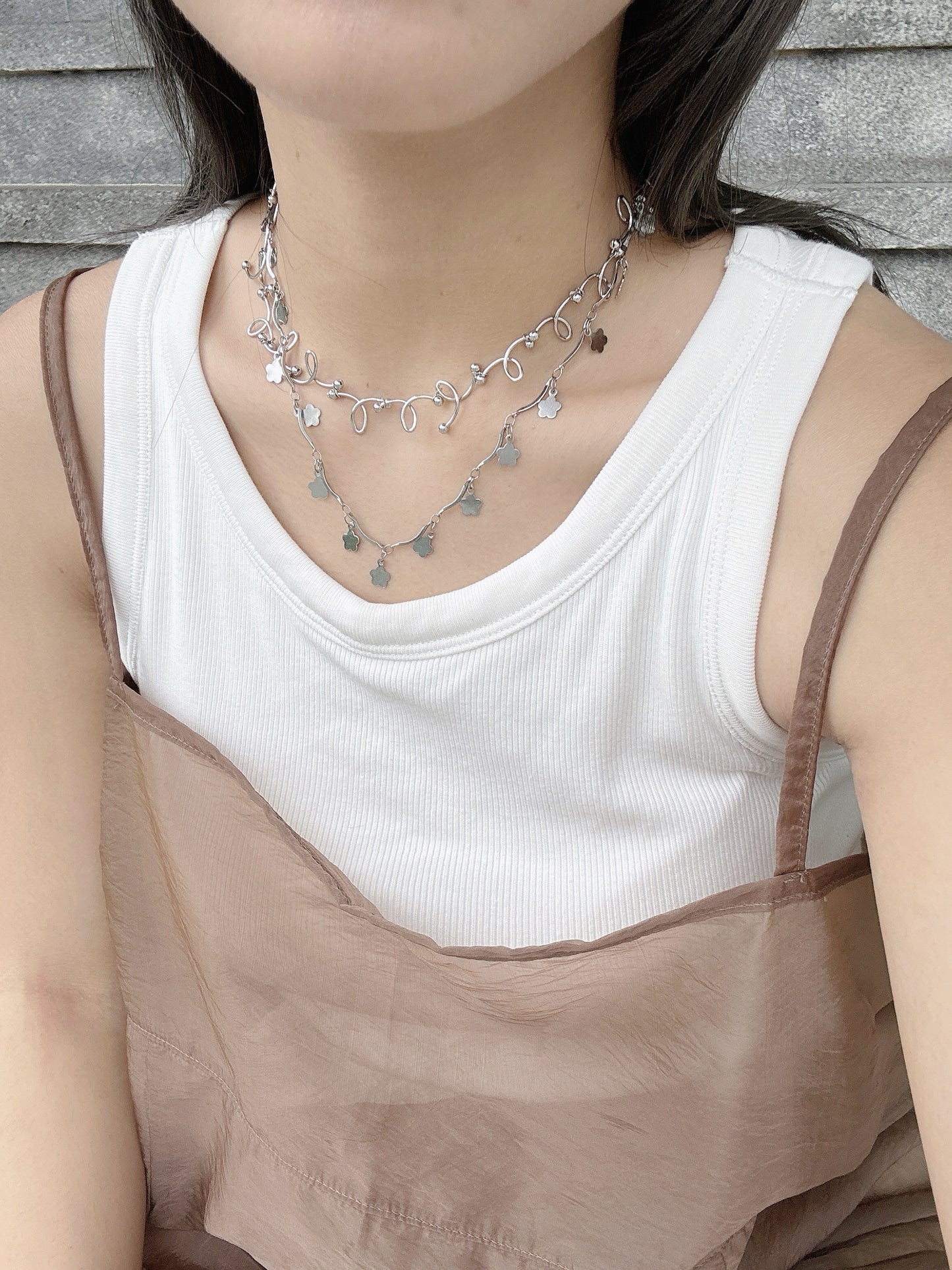 MUST HAVE! 花花/星星波浪幼頸鏈