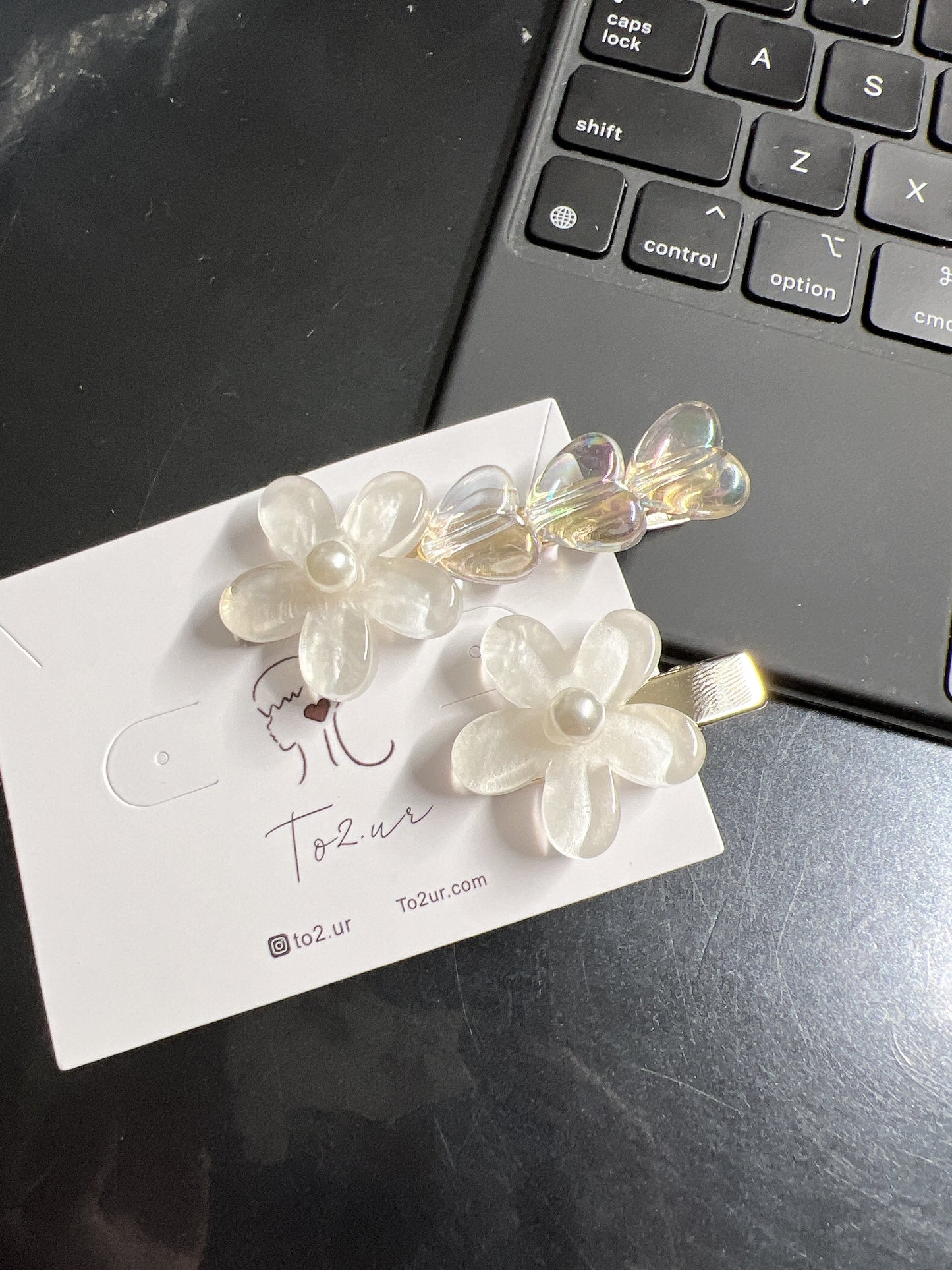 熱賣的✨ 花花x閃閃心髮夾SET