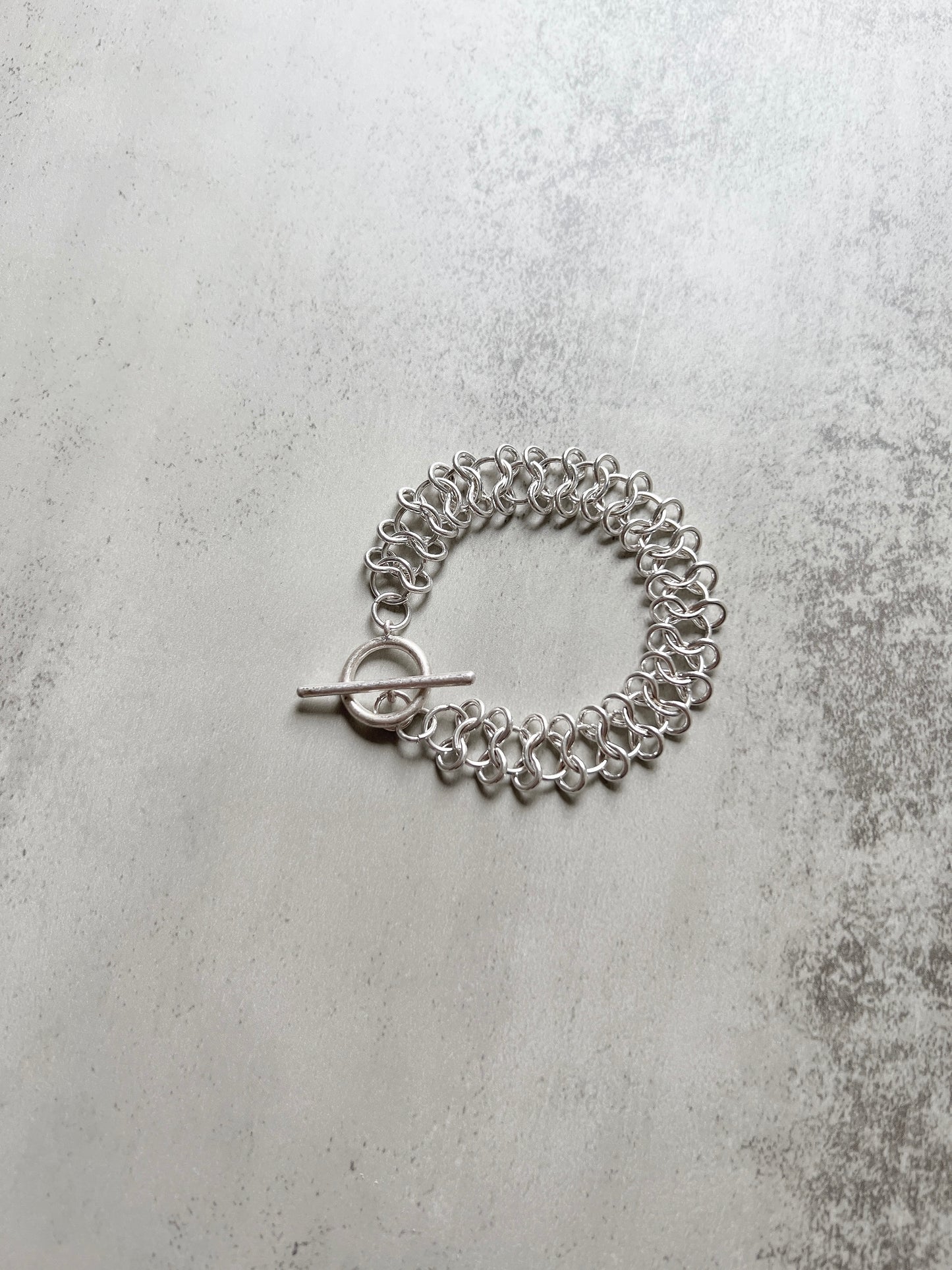 簡約感扣扣手鏈