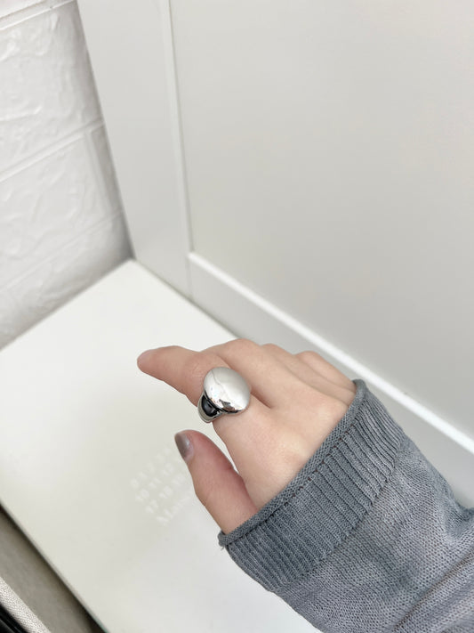 CIRCLE RING