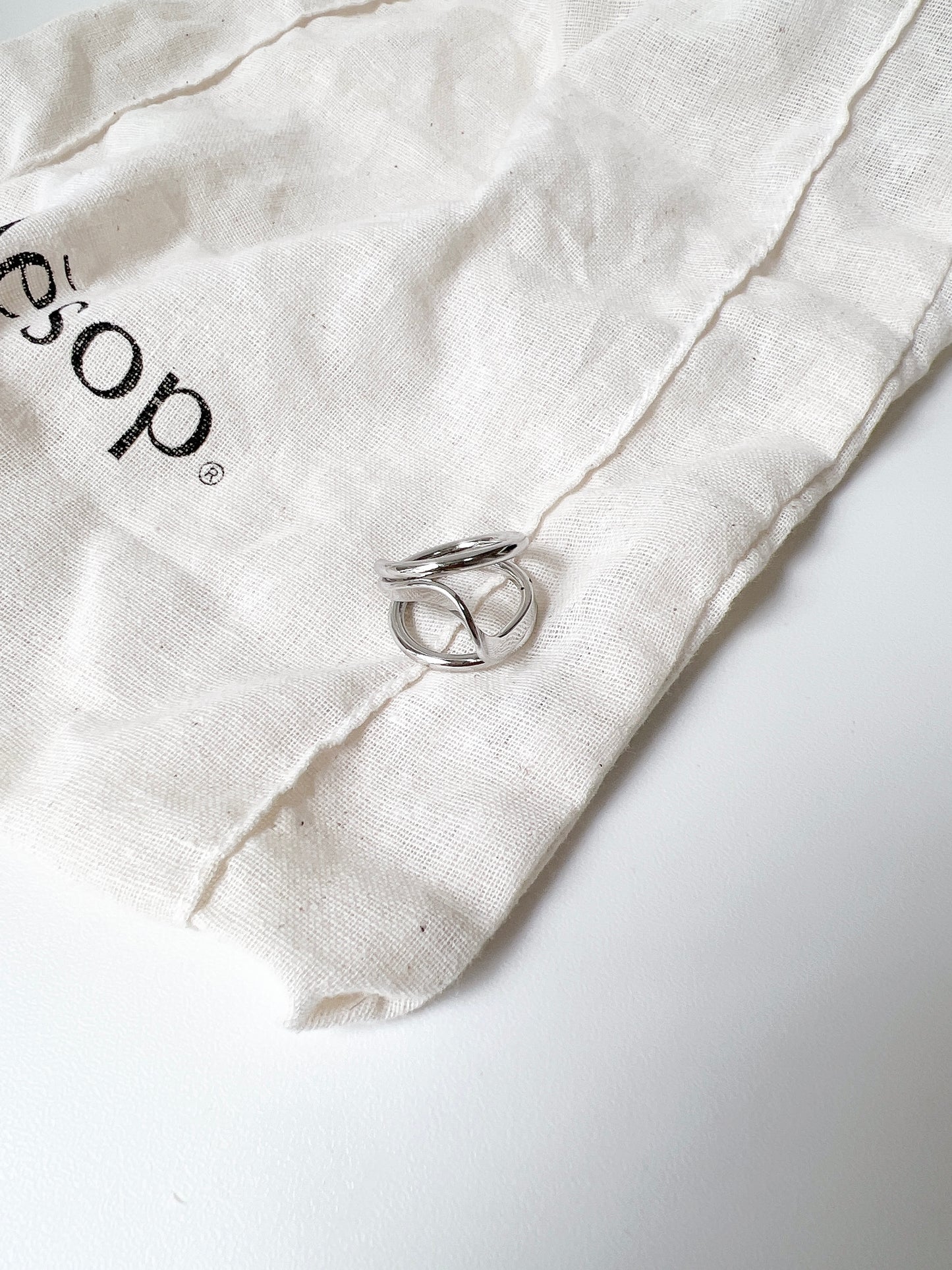 三層 S 線條戒指