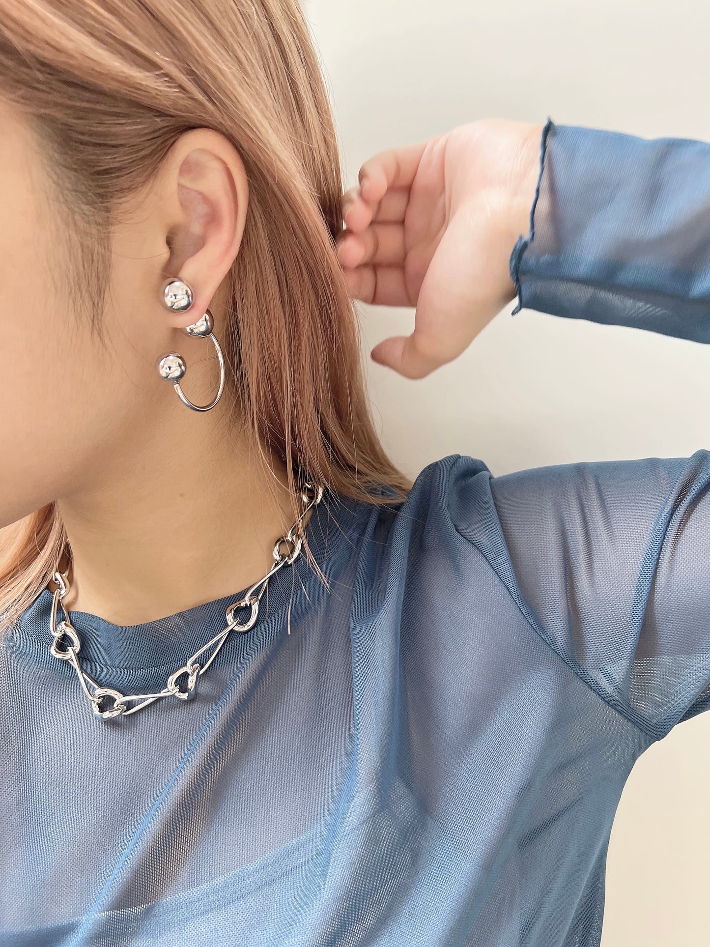 必買款！微波浪扣扣頸鏈