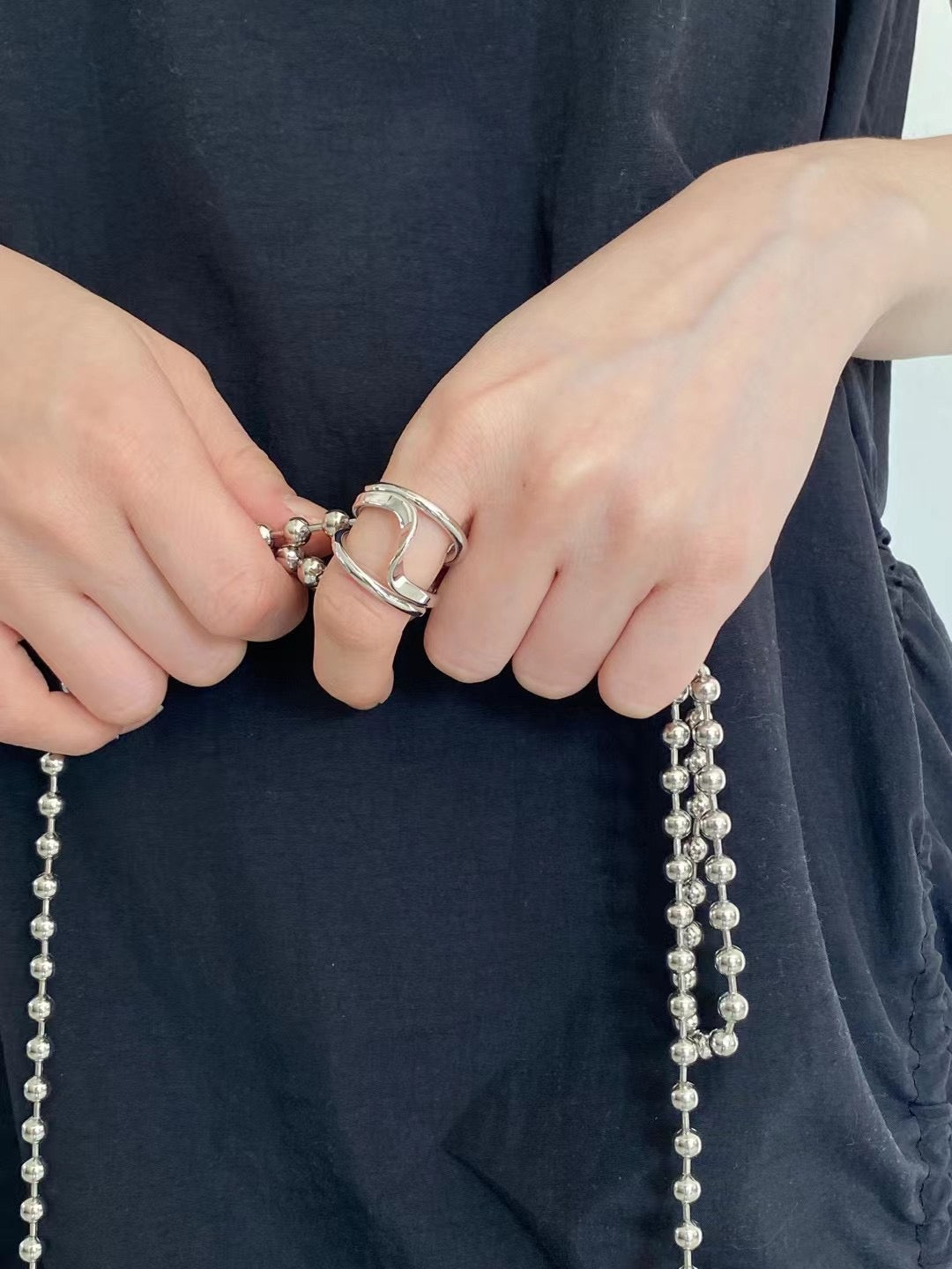 三層 S 線條戒指