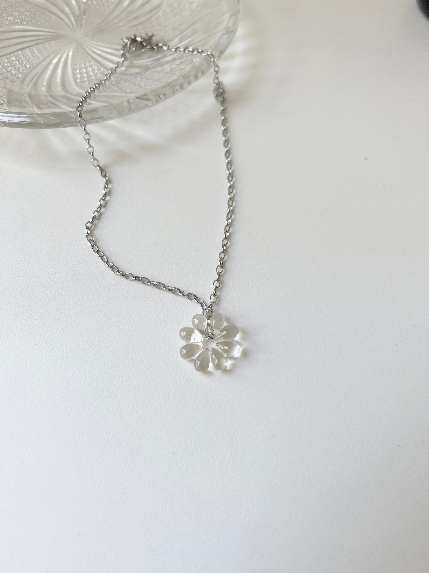 透明花空心頸鏈