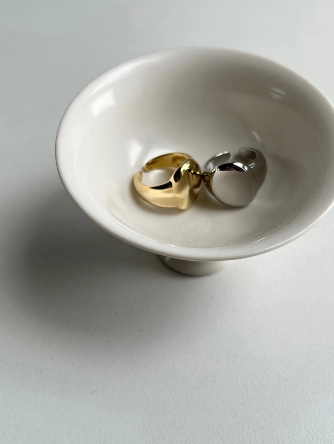 CIRCLE RING