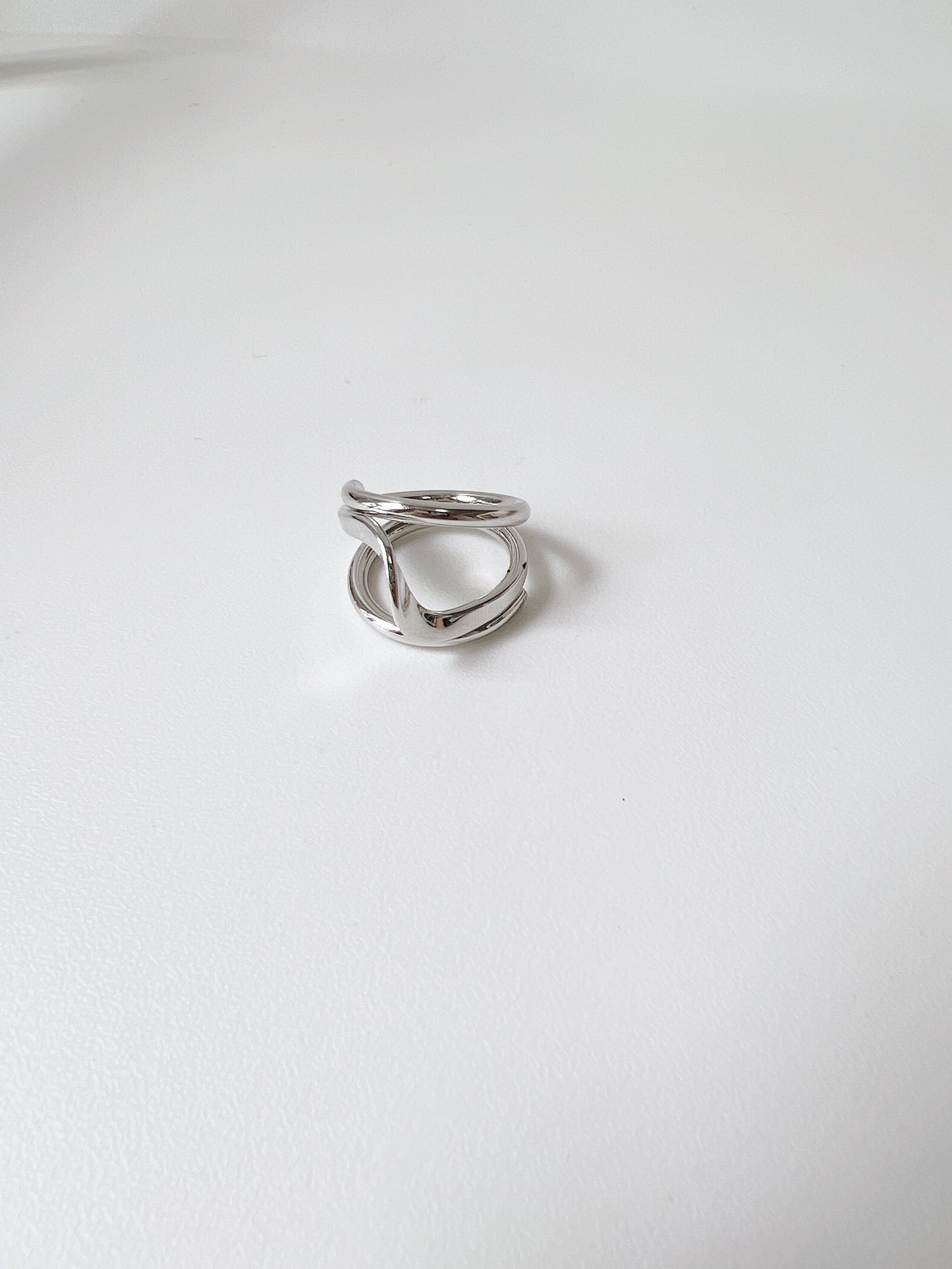 三層 S 線條戒指