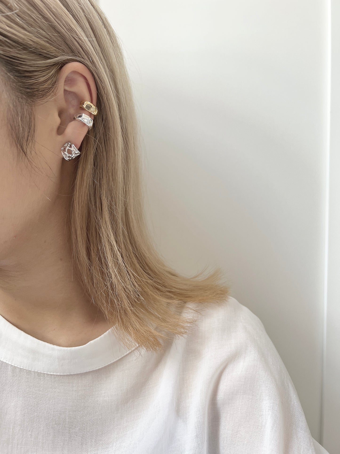 自留兩色！日常壓紋EAR CUFF