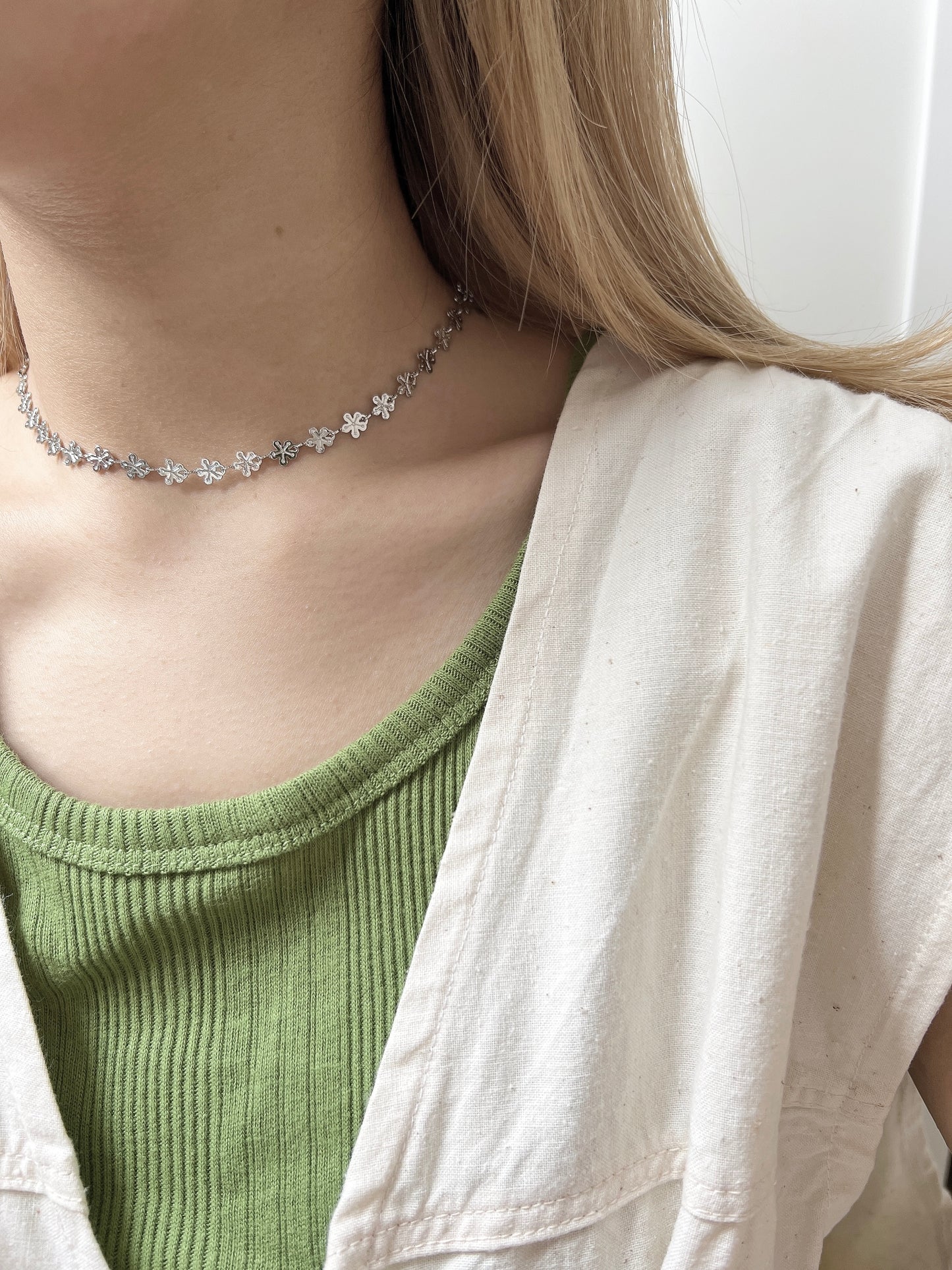 粒粒小花花頸鏈